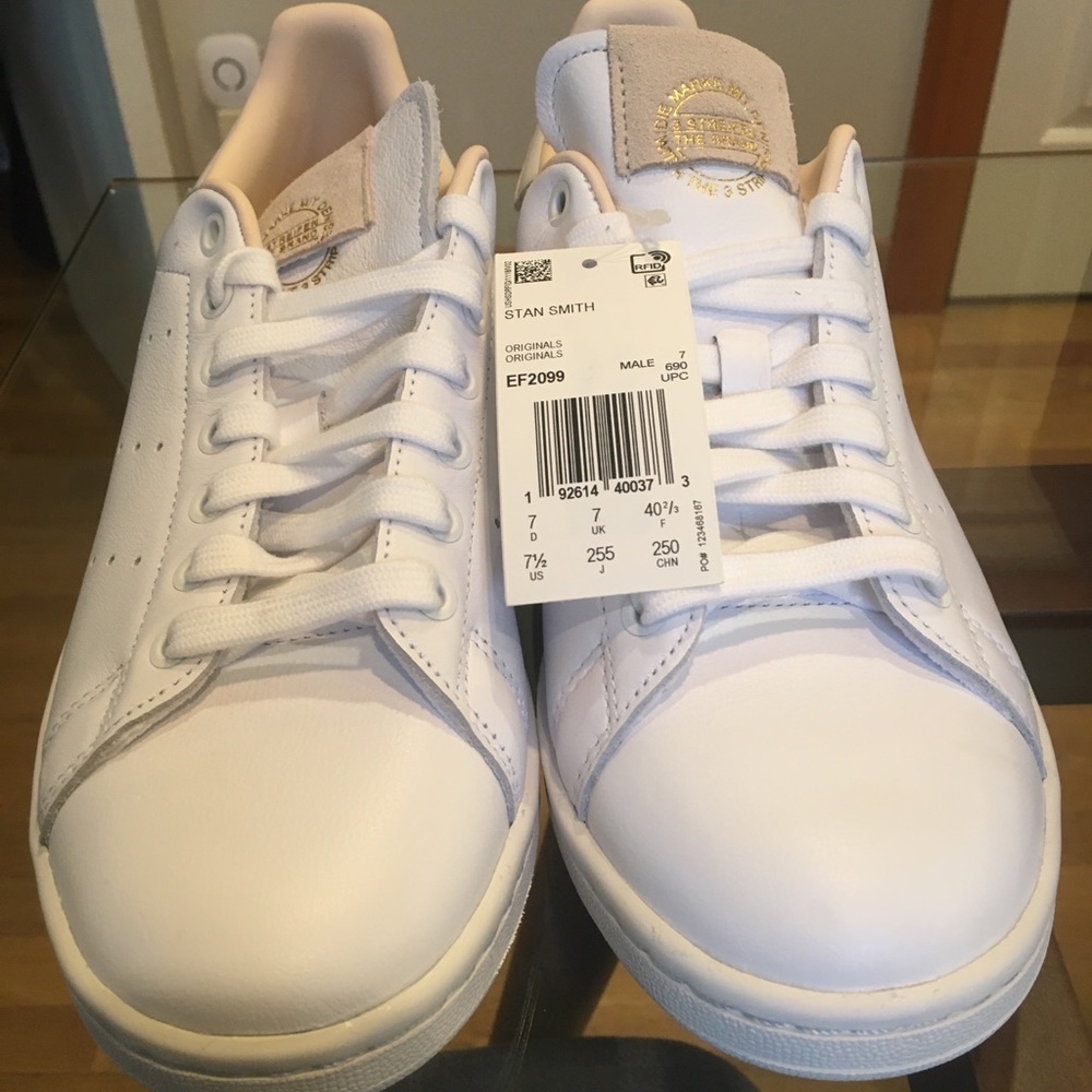 Adidas Original Stan Smith women’s size 7.5, white